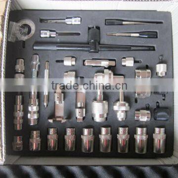 Common rail fuel injector and pump tool kits for assembling and disassembling