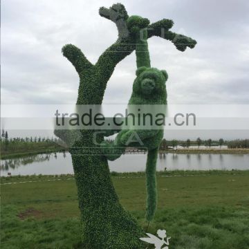 Monkey Grass Sculpture , Outdoor Artificial Garden Decoration