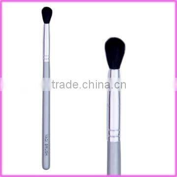 cosmetic tapered blending brush 009