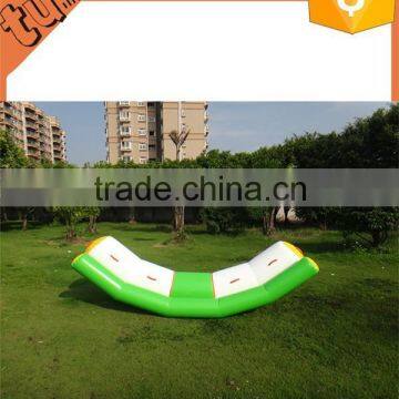 2015 the cheap and good quality big design inflatable pvc seesaw for family water funny for sale for water park