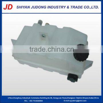 Dongfeng truck spare parts diesel engine auxiliary plastic water tank assy 1311010-K0300