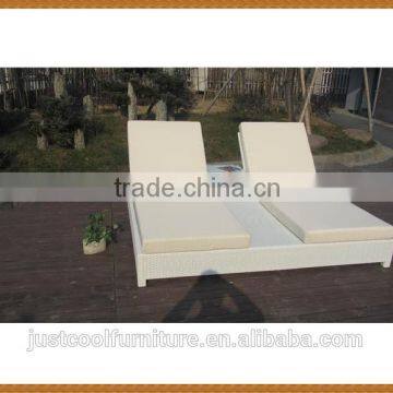 Double Seat Rattan Sun Bed Lounge