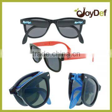 2016 Fashionable Two Tone Plastic Custom Folding Sunglasses