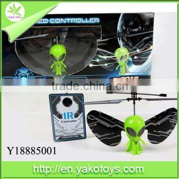 Infrared controller rc flying alien toys with light and music