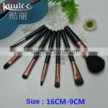 Professional Hot Selling Free Sample Best Quality New Style 7Pcs Christmas Gift Make Up Brush Set