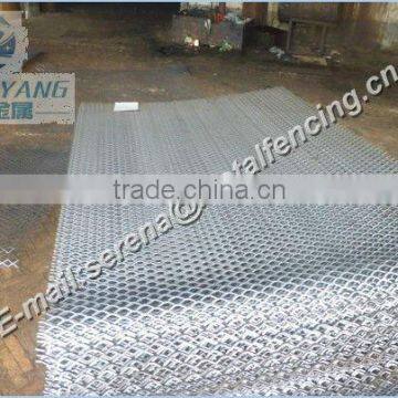 Galvanized trailer mesh around the world