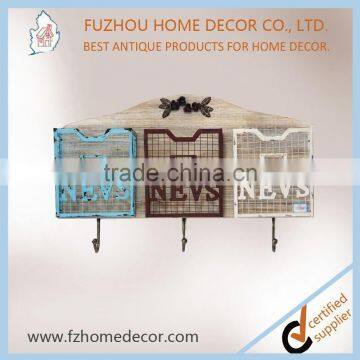 Decorative Metal Magazine Storage Holder With Wooden Board for Wall Decoration