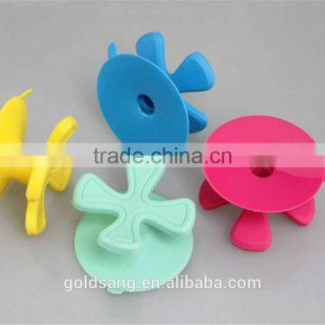 2015 New Customized Four Leaf Clove SiIliocne Sucktion Hooks Silicone Phone Holder photo-3