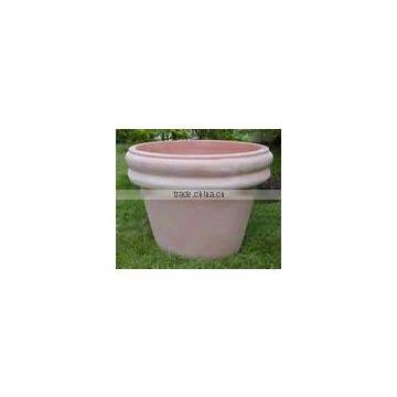 Clay terracotta pots with the beautiful style for your dreaming garden