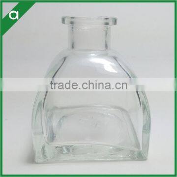 Qucik Seller 50ml Popular Yurt Shape Clear Diffuser Glass Bottle