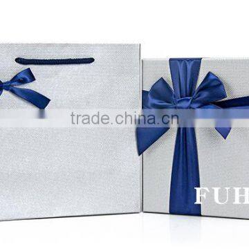 Customized Bow Boxes ,Pearl Paper Gift Packaging Box photo-3