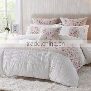 Elegant and Timeless Quilt Cover photo-5