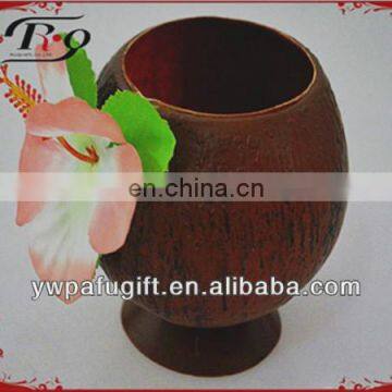 Hawaii fashionable coconut cup with flower