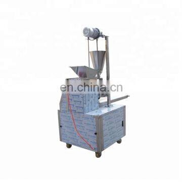 Automatic Steamed Stuffed Bun/Chinese Momo Making Machine photo-4