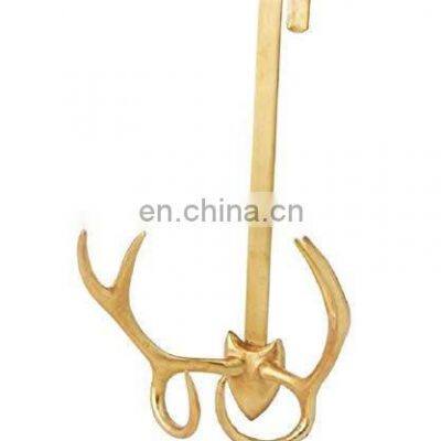 gold plated wreath hanger