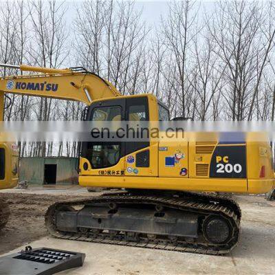 Second hand komatsu earth-moving machine used crawler excavator pc200-8 Japan made digger pc200