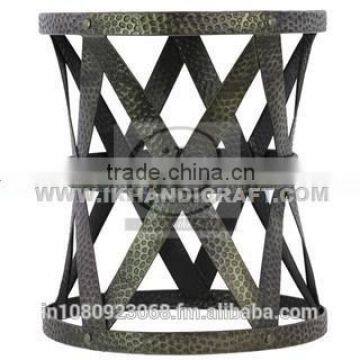 HAMMER ANTIQUE METAL TABLE OR STOOL