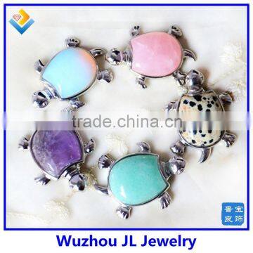 Natural fashion vintage newest animal crystal tortoise pendant jewelry