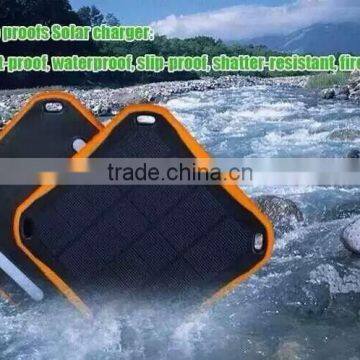 2.5W Travelling Solar Panel Dual USB Backup External Charger 5600mAh led lamp Mobile Waterproof Solar Battery