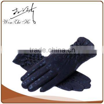 2016 Baoding Factory Fashion Winter Gloves Elastic