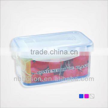 plastic food storage container
