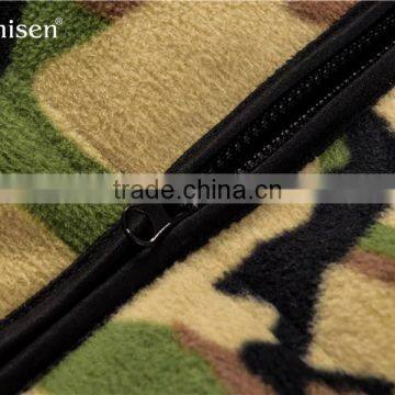 Wholesale Polar Fleece Camo Pattern Men Custom Vest photo-5