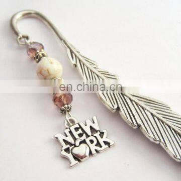 High quality antique silver plating leather shape new york charm souvenir bookmark for gift