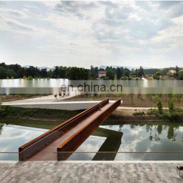 2018 Urban Design Corten Steel Metal Bridge With Wooden Handrail