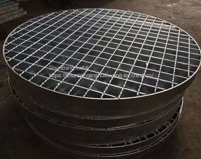 Galvanized trench cover plate