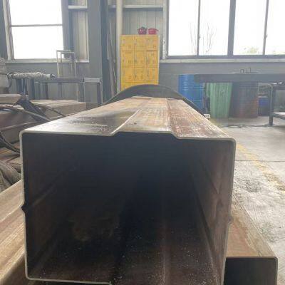 Durable Welded Special Shaped Steel Pipe for Oil and Gas Sector Applications photo-3