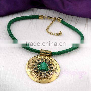 Wholesale Women Fashion Statement Necklace photo-3