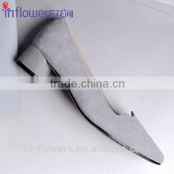 Wholesale grey suede material old ladies eneglant flat shoes