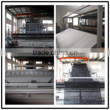 Drainage mesh making machine