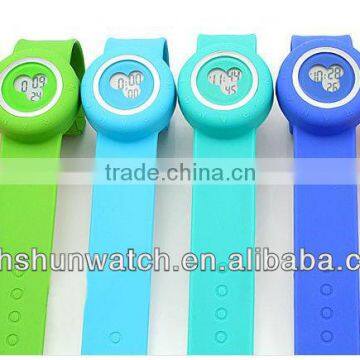 2013 Wah Shun mickey digital Watch