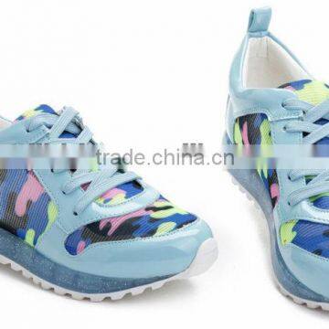 2014 new fashionable camouflage sports shoes for women