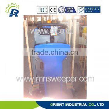 Germany Technology Professional Waiting Lounge Outdoor Ride on Washer Commercial Floor Scrubbers Machine With Lead Acid Battery photo-2