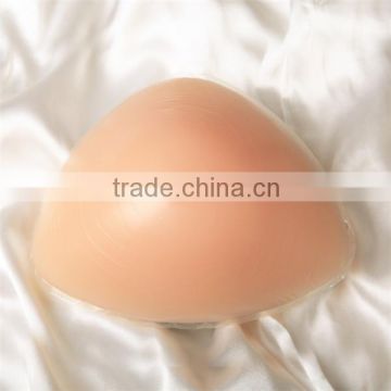 Xinxinmei triangle-shaped breast prosthesis for mastectomy