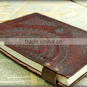 Quality leather journals with leather engraving handmade with vintage look and locks