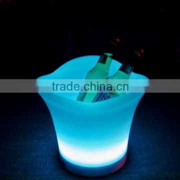 2015 Remote control different colors waterproof plastic led illuminating ice wine bucket