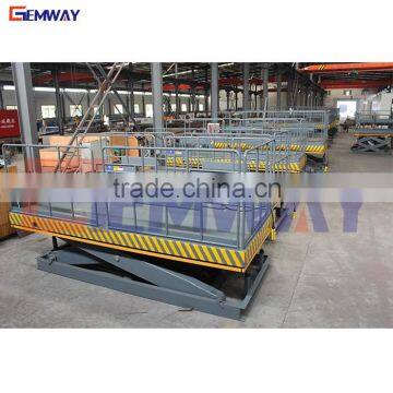 Custom hydraulic scissor loading lift table