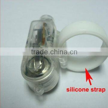 2015 Hotest Giveaways Led Laser Finger Light,led Light up Finger photo-2