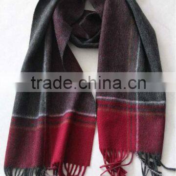 100%wool scarf