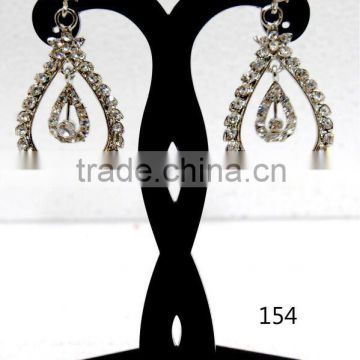 SpeCial EaRRinGS ESpEciAlLy FoR aLL GiRlS GRAb iT,,,