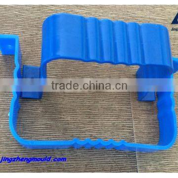 PP RAIN GUTTER-BRACKET MOULD