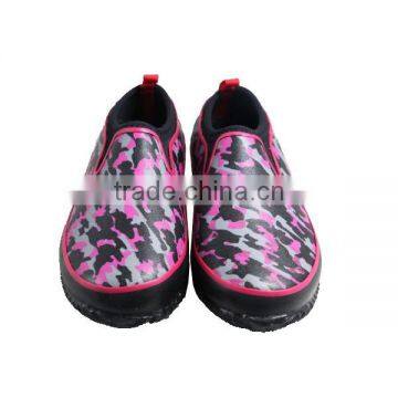 Ladies Pink Camo Warm Waterproof Neoprene Garden Shoes photo-3