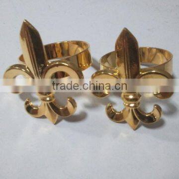 metal arrow napkin ring