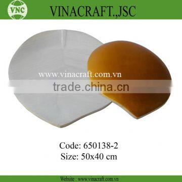 Orage sun bamboo dish in leaf shape