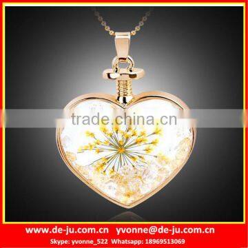 Fancy Unique Clear Glass Heart Pendant Necklace