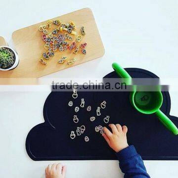 4727cm Waterproof Silicone Placemat Bar Mat Baby Kids Cloud Shaped Plate Mat Table Mat Set Home Kitchen Pads photo-5
