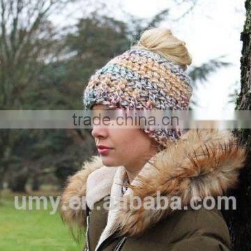 Pony Tail Crochet Pattern Messy Bun Hat photo-2